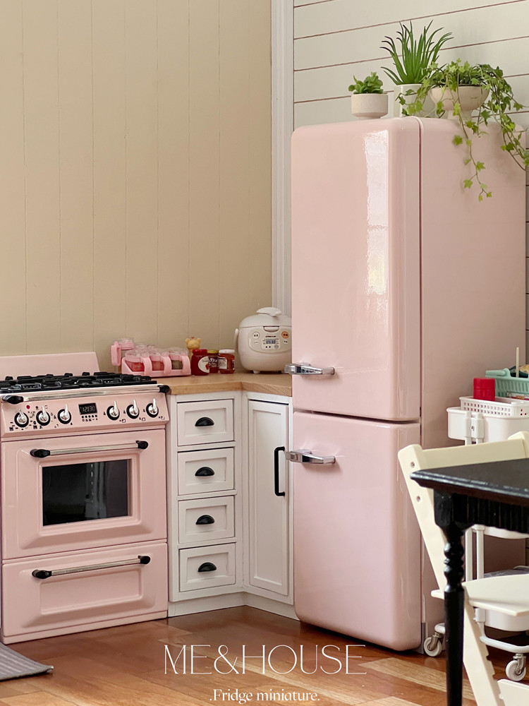 ドールハウスモデル家具アクセサリー、ライト付き金属冷蔵庫、キ - Kitchen Appliances List のレビューと価格