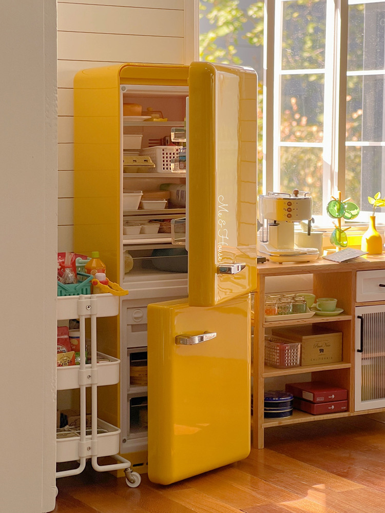 ドールハウスモデル家具アクセサリー、ライト付き金属冷蔵庫、キ - Kitchen Appliances List のレビューと価格